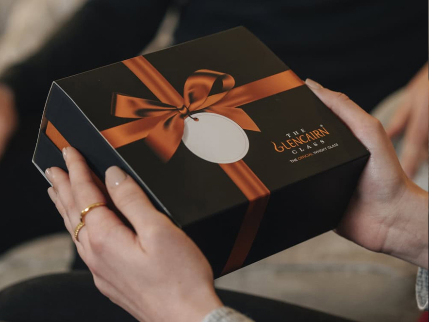Whiskey Glasses Glencairn Cut Gift Set of 2 Engravedproduct image #4