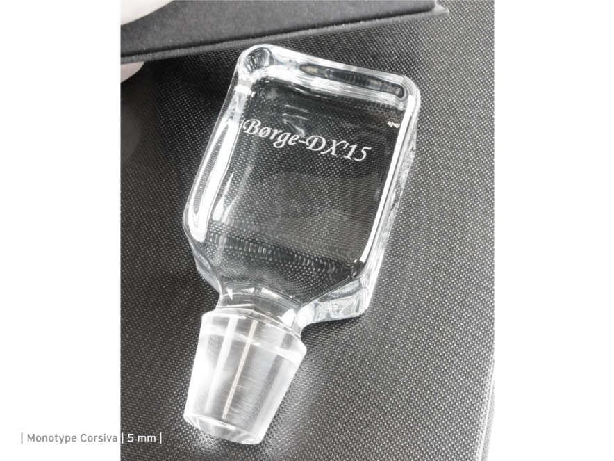 Unique Whiskey Decanter Set Engraved Nachtmann Sculptureproduct image #2